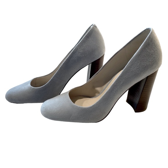 Nine West Suede Light Blue Block Heel Pumps Size 7.5 - Picture 2 of 9